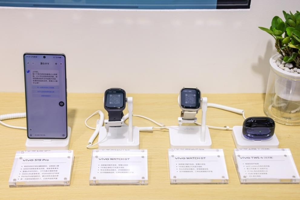 必一智能運動科技：vivo參加2024聯通合作伙伴大會展出通信、AI、影像軟硬實力(圖2)