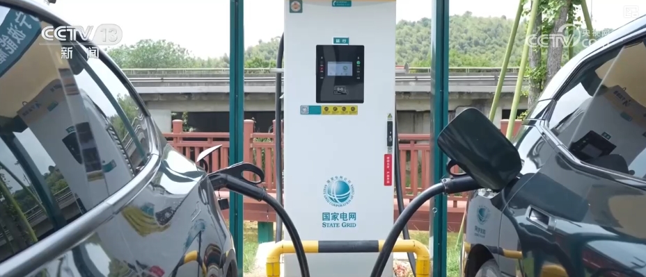 5公里充電圈、軌道充電機(jī)器人……馬力全開！新能源車主出行體驗(yàn)持續(xù)提升(圖3)